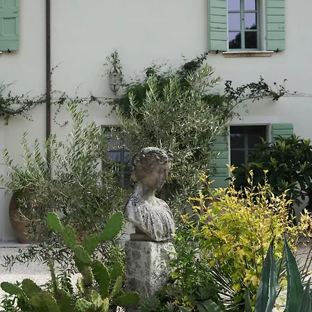 Residenza Paulonia Volta Mantovana