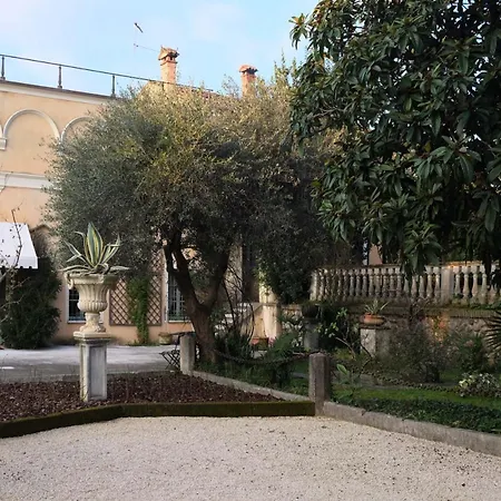 Residenza Paulonia Bed & Breakfast Volta Mantovana